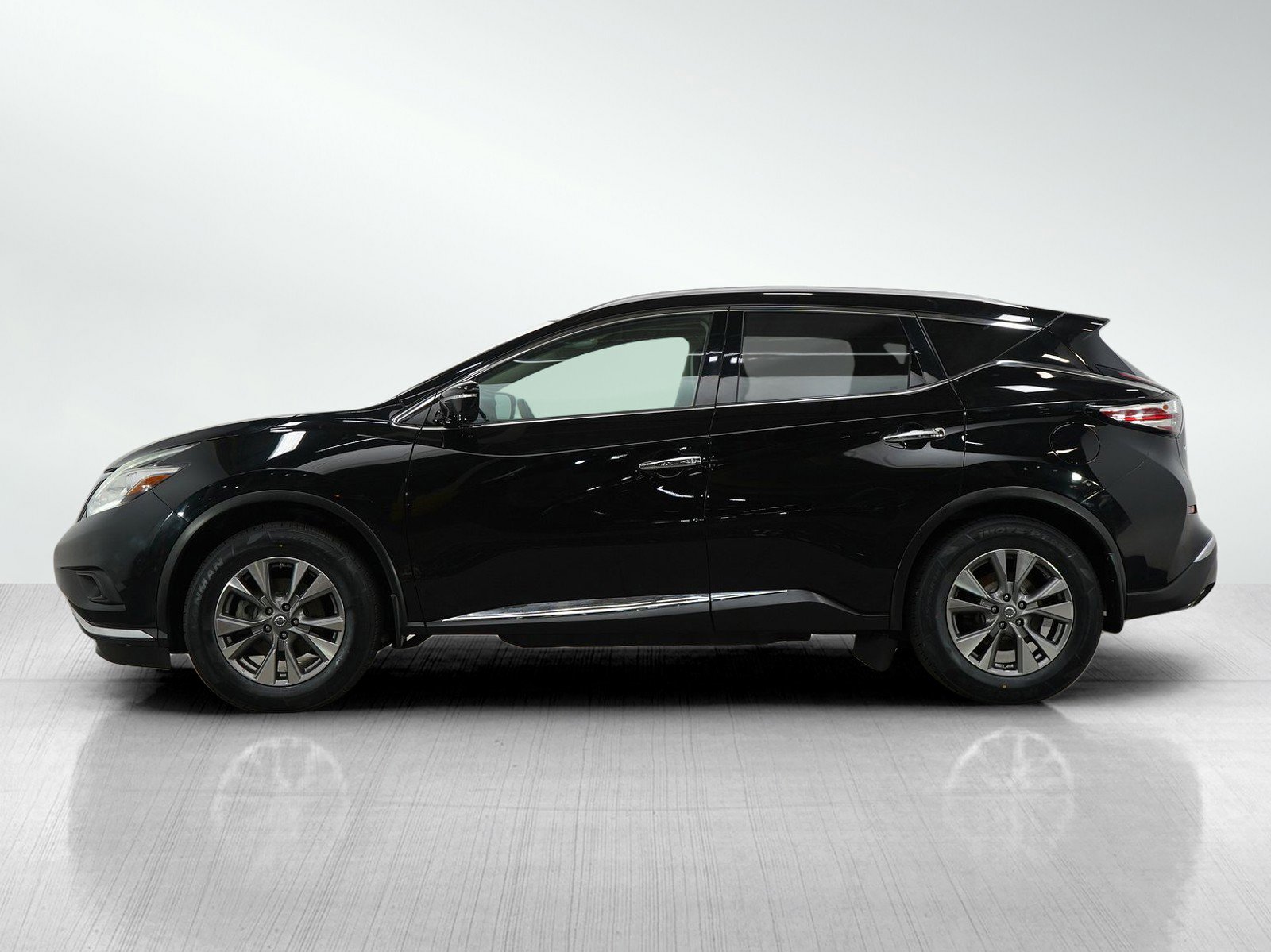 Used 2015 Nissan Murano SL with VIN 5N1AZ2MH3FN274502 for sale in Bloomington, Minnesota