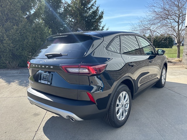 2025 Ford Escape Active photo 4