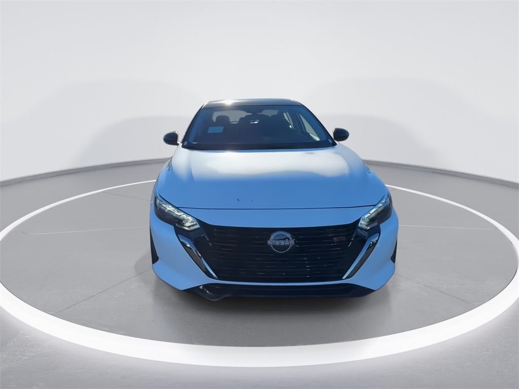 2025 Nissan Sentra SR photo 3