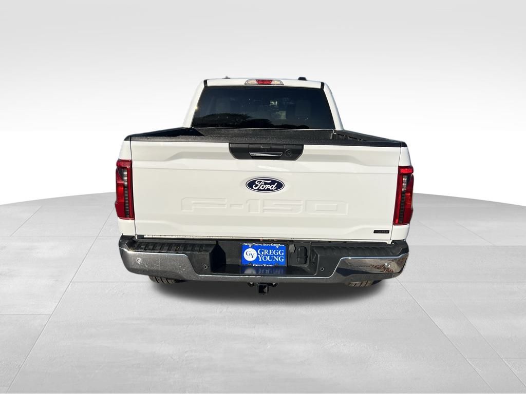 2024 Ford F-150 XLT photo 4