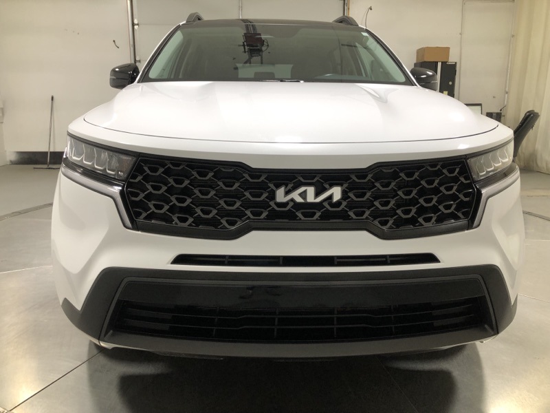 2022 Kia Sorento S X-Line photo 2