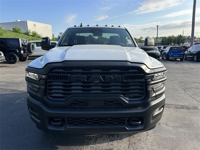 2026 Ram 3500 Tradesman photo 3