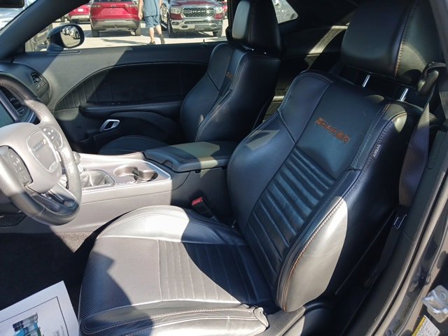 2016 Dodge Challenger R/T Plus Shaker photo 22
