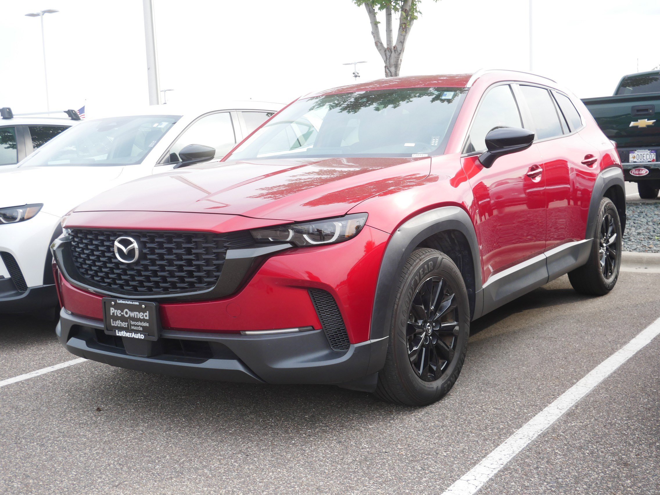 2024 Mazda CX-50 2.5 S Preferred photo 2