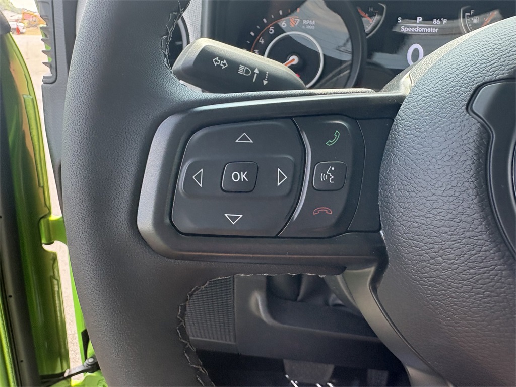 2025 Jeep Gladiator Sport S photo 12