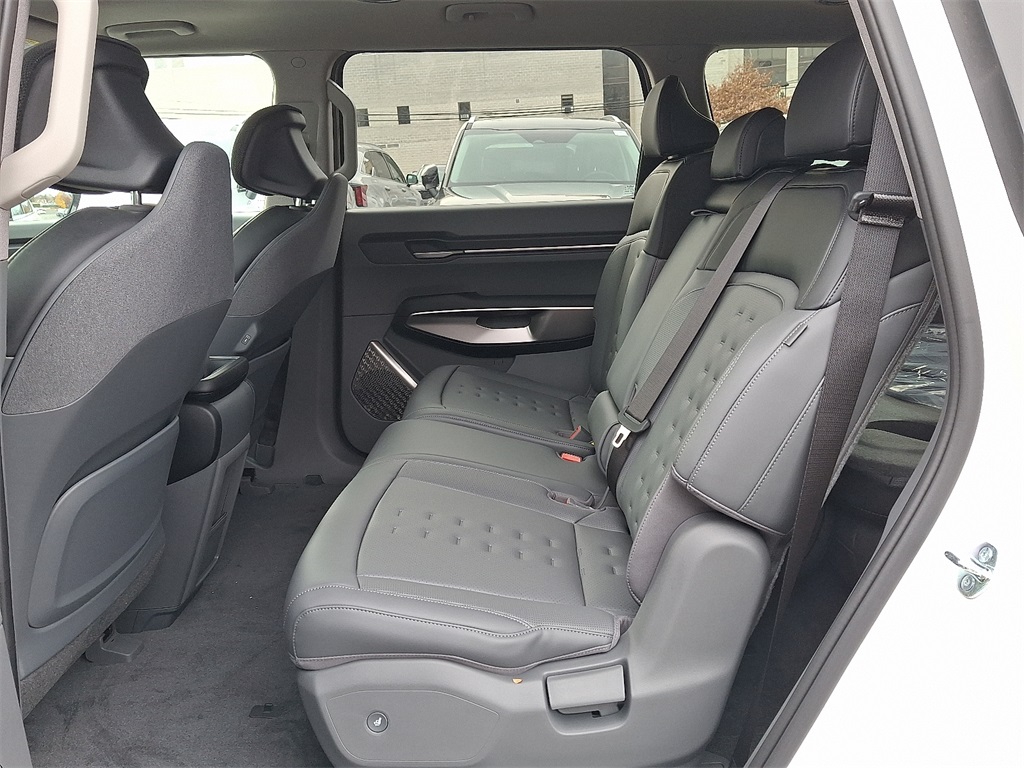 2026 Kia EV9 Wind photo 4
