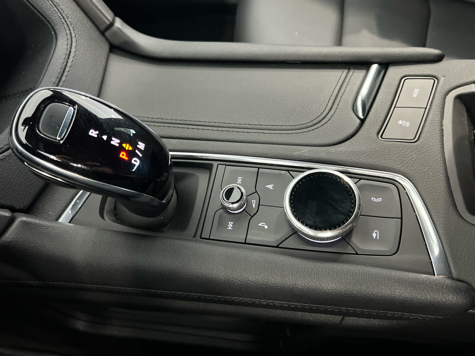 2025 Cadillac XT5 Premium Luxury photo 24