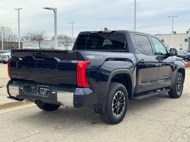 2022 Toyota Tundra SR5 photo 2