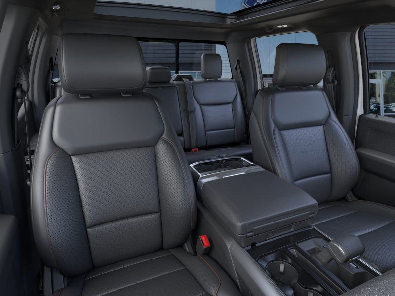 2025 Ford F-150 Lariat photo 10