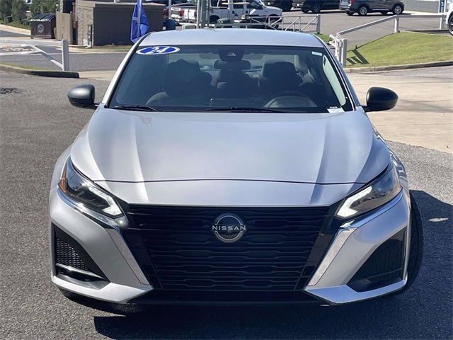 2024 Nissan Altima 2.5 SV photo 8