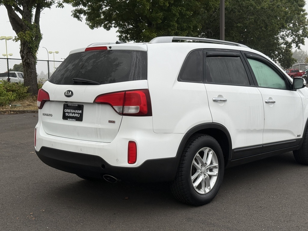 2014 Kia Sorento LX photo 5