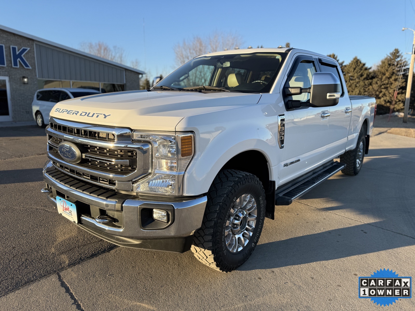 Used 2021 Ford F-350 Super Duty Lariat with VIN 1FT8W3BT3MED29939 for sale in Luverne, Minnesota