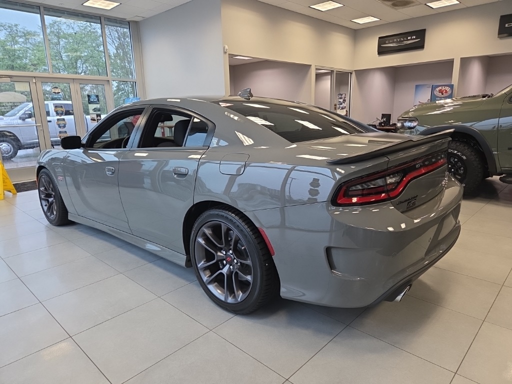 2023 Dodge Charger R/T Scat Pack photo 4