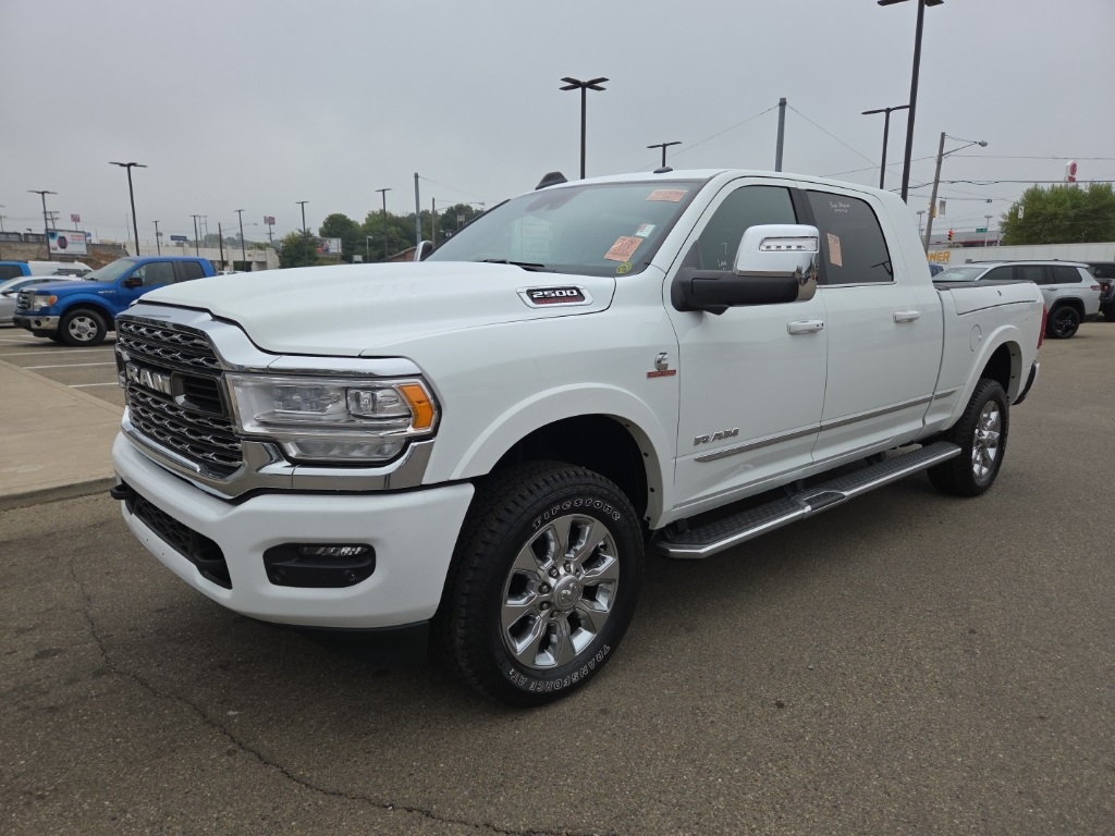 2024 Ram 2500 Limited photo 3