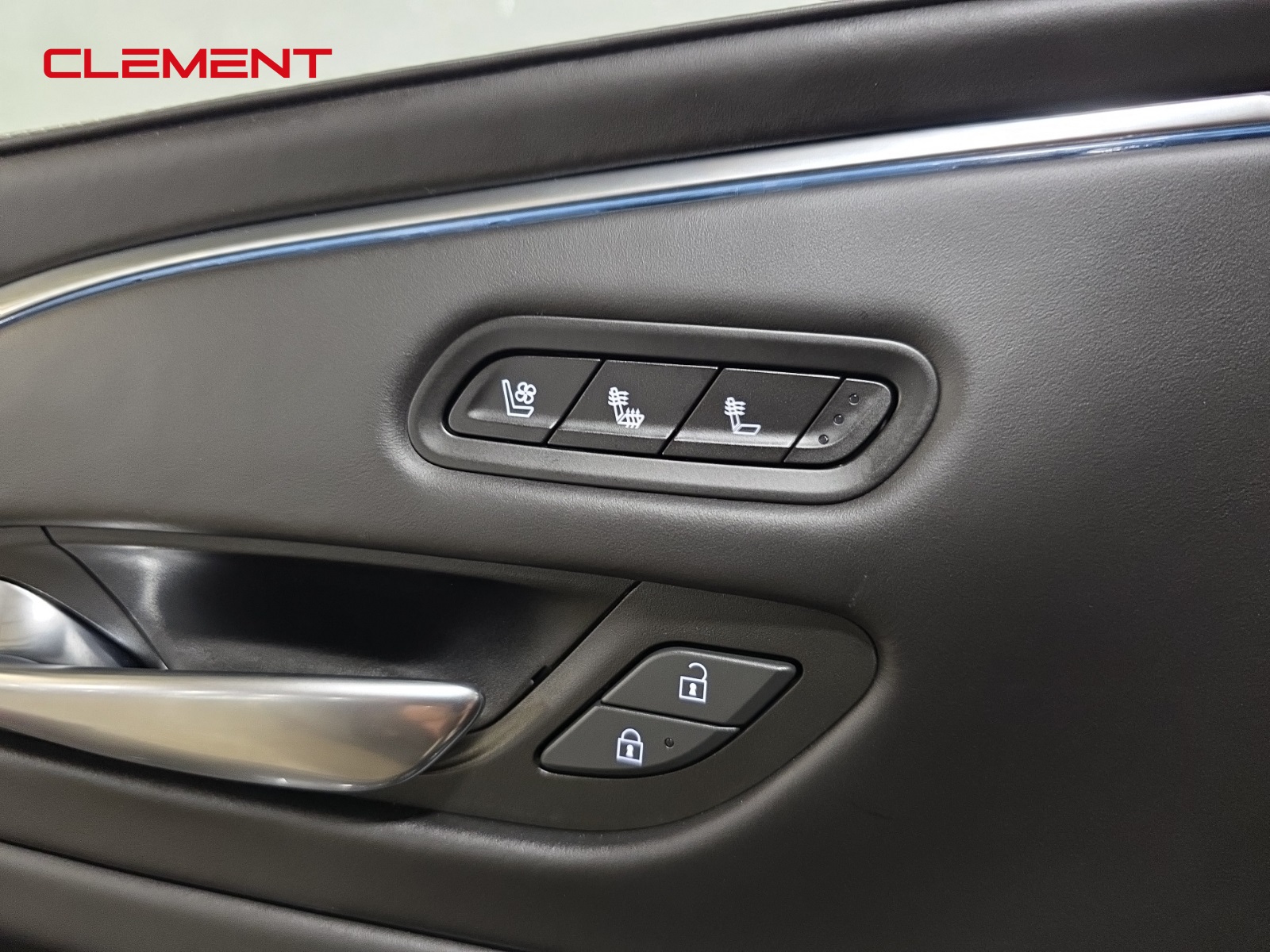 2022 Cadillac Escalade ESV Sport Platinum photo 23