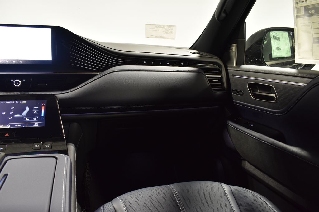 2026 Infiniti QX80 Sensory photo 14