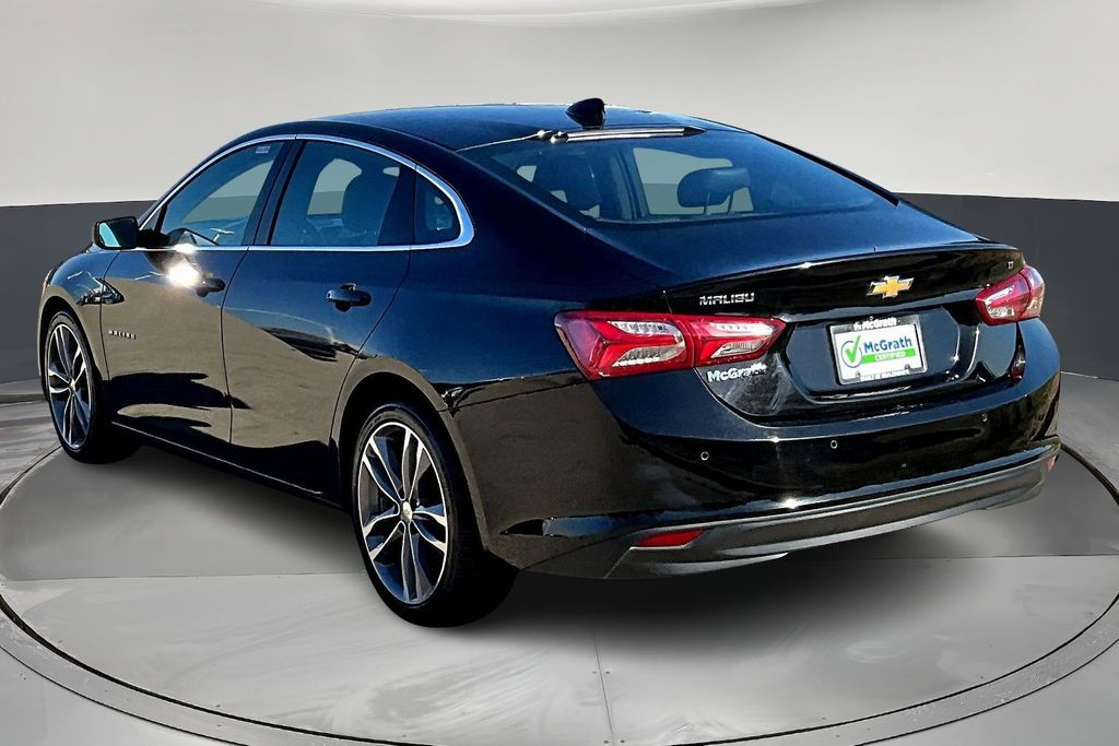 2024 Chevrolet Malibu Premier 2LT photo 4
