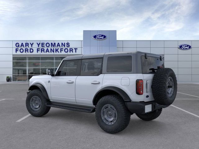 2025 Ford Bronco Outer Banks photo 4