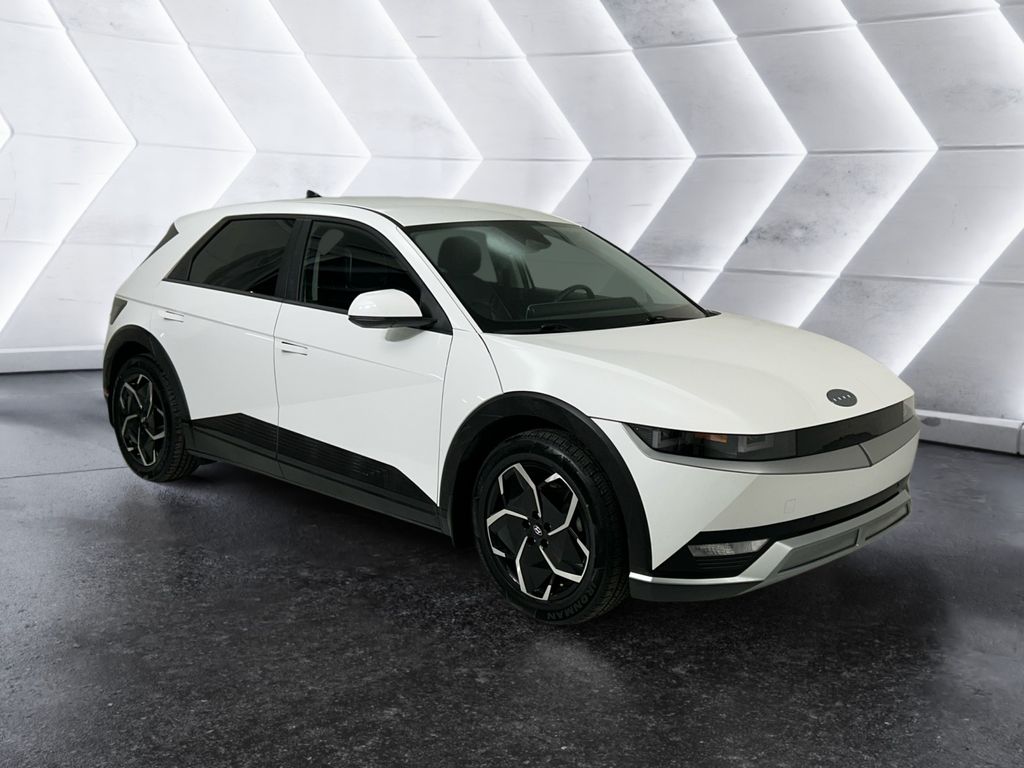 2023 Hyundai IONIQ 5 SEL's photo