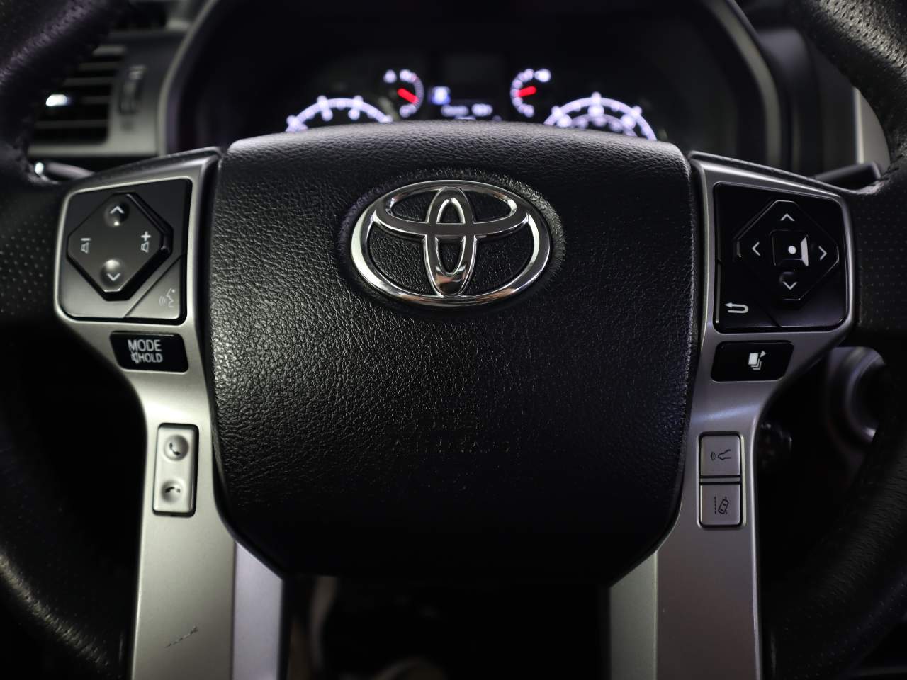 2020 Toyota 4Runner SR5 Premium photo 12