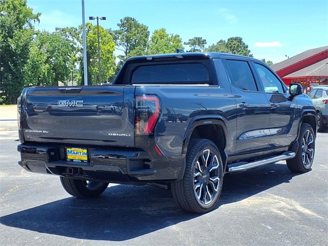 2025 Gmc Sierra EV Denali photo 2