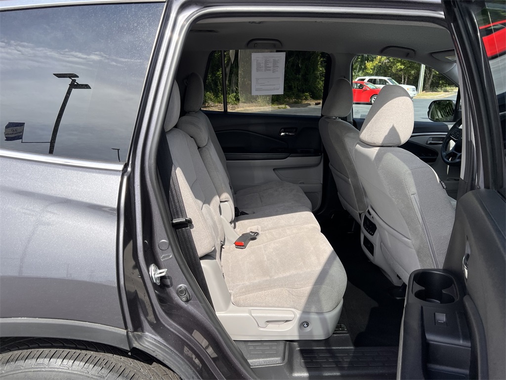 2021 Honda Pilot EX photo 14
