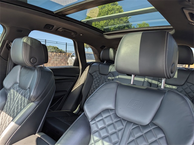 2020 Audi SQ5 Premium Plus photo 10