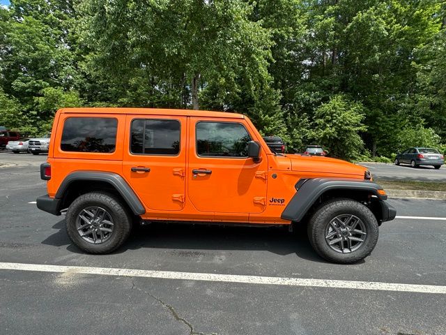 2025 Jeep Wrangler Sport S photo 4