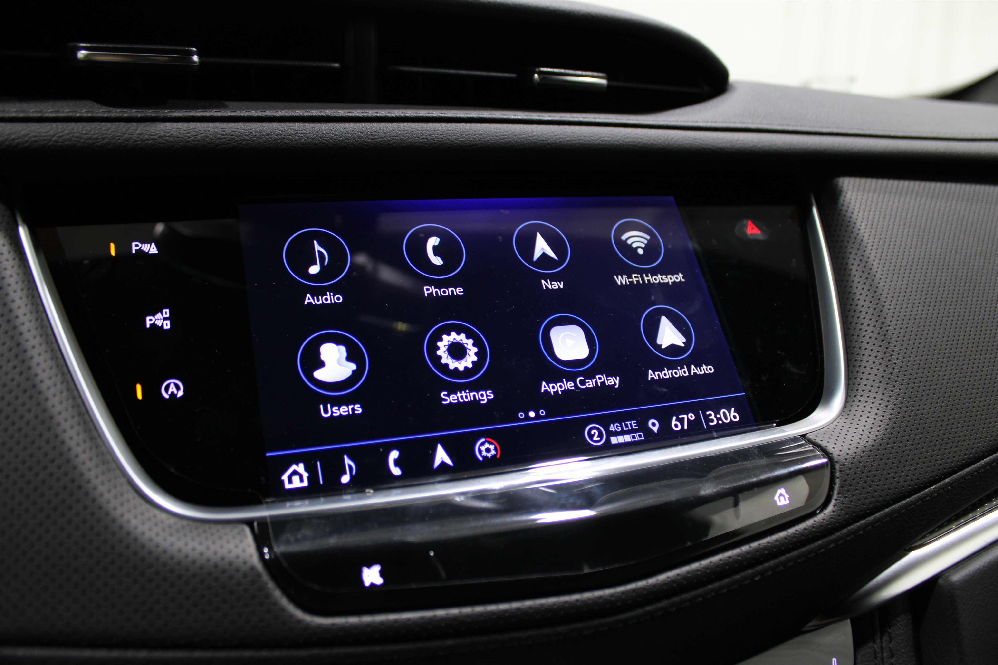 2025 Cadillac XT5 Sport photo 12