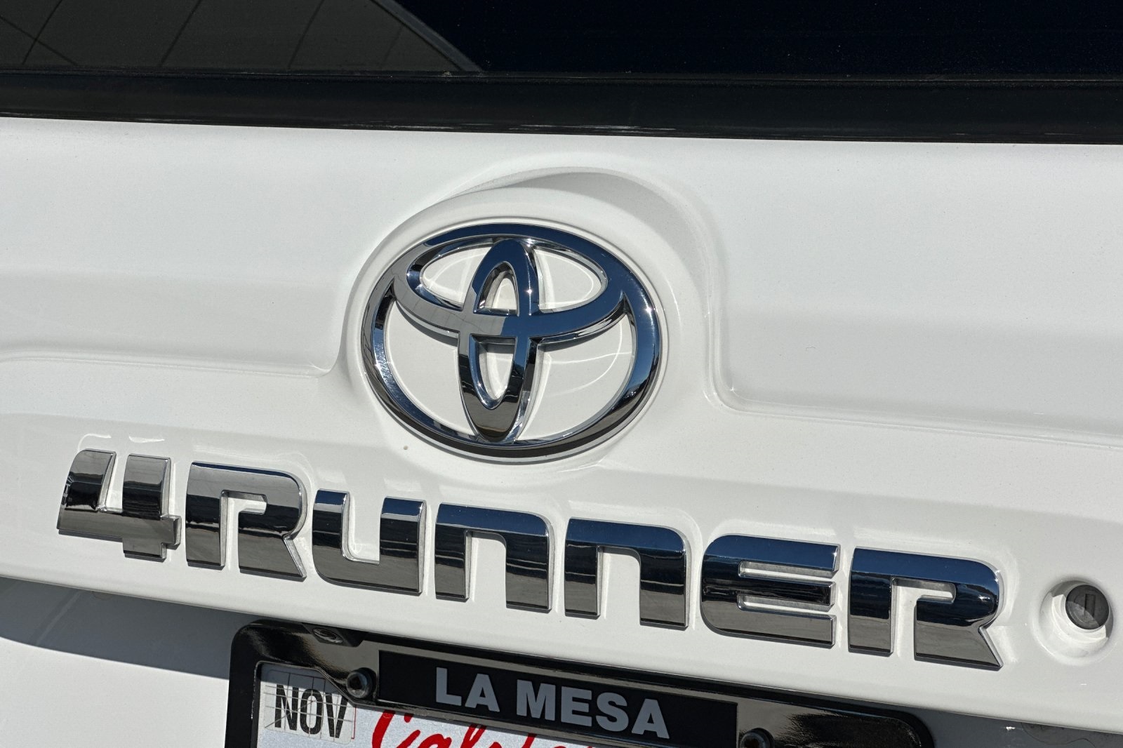 2020 Toyota 4Runner SR5 photo 21