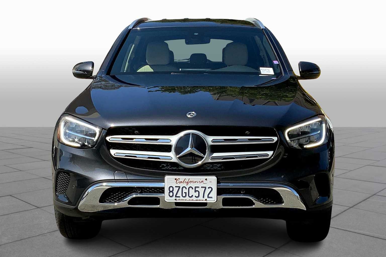 2021 Mercedes Benz GLC 300 photo 3
