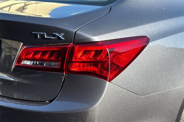 2020 Acura TLX 2.4L photo 5