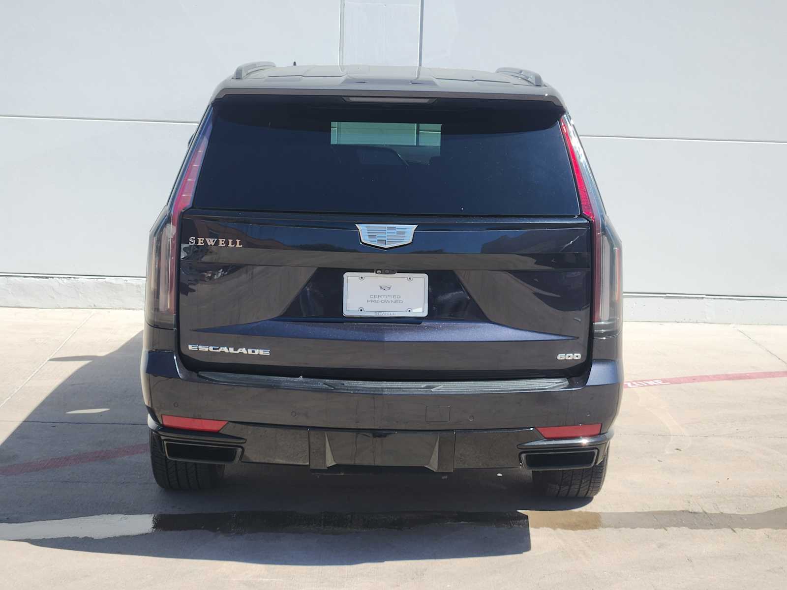 2023 Cadillac Escalade ESV Sport Platinum photo 5