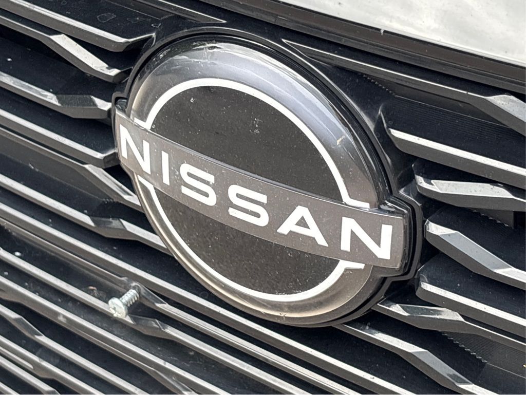 2023 Nissan Altima 2.5 SV photo 9