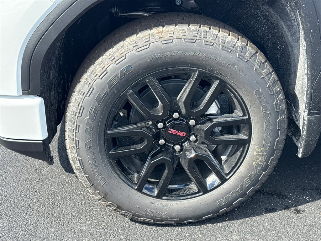 2026 GMC SIERRA - Image 10