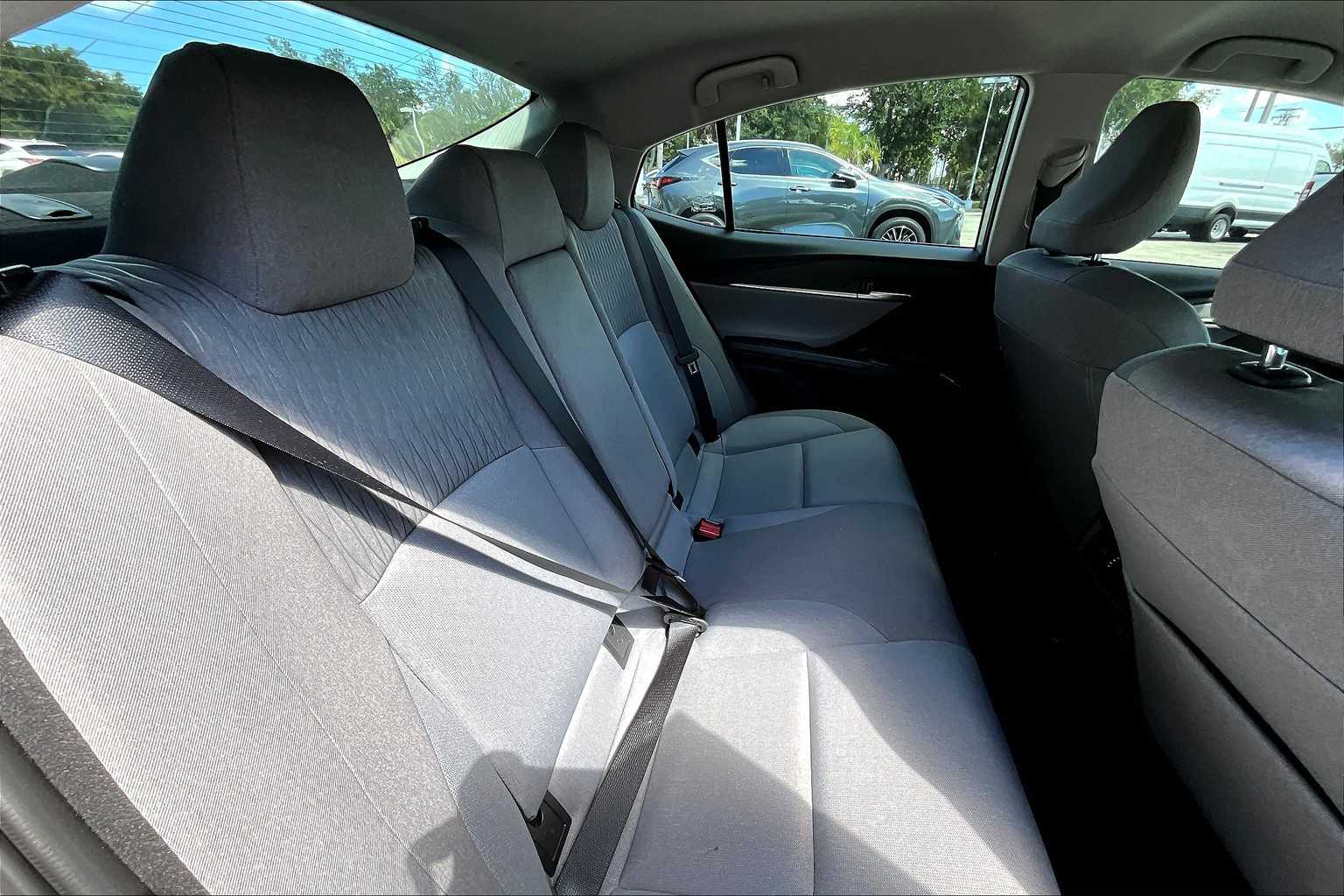 2025 Toyota Camry LE photo 18