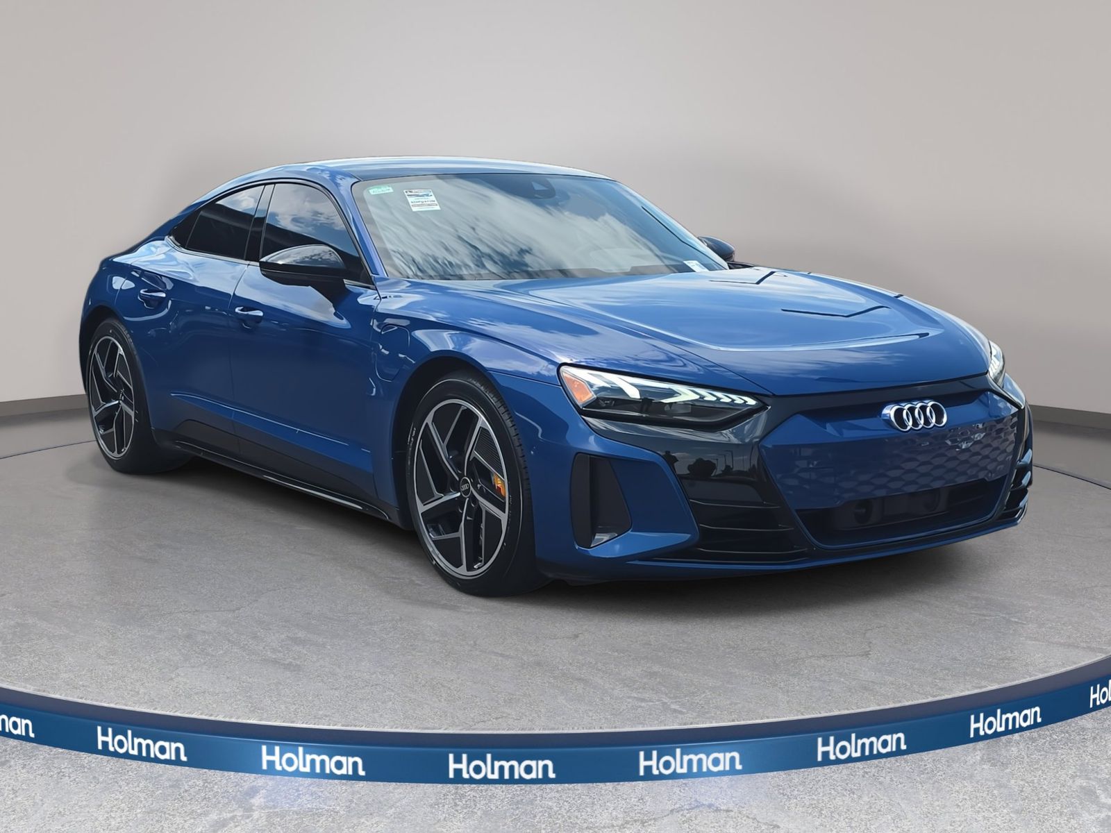 2022 Audi RS e-tron GT Base photo 8