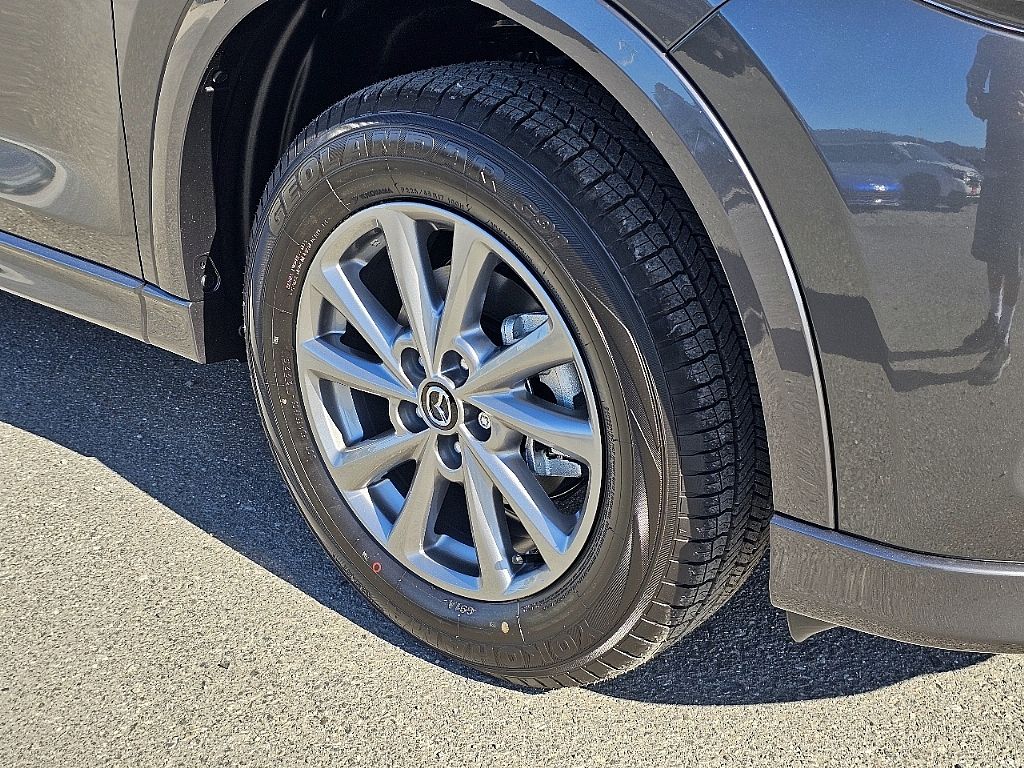2025 Mazda CX-5 2.5 S Preferred photo 4