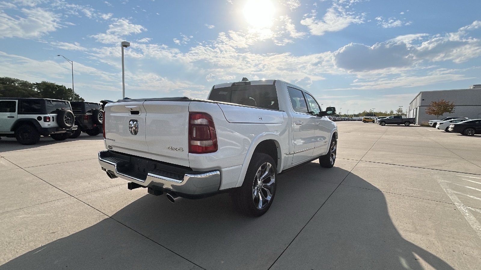 2022 Ram 1500 Limited photo 2