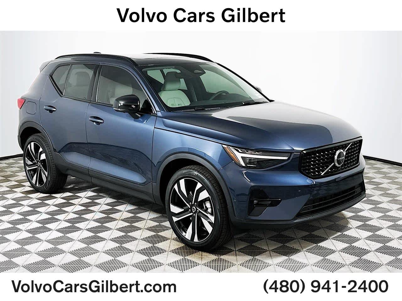 2026 Volvo XC40
