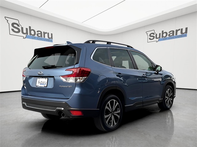 2023 Subaru Forester Limited photo 7