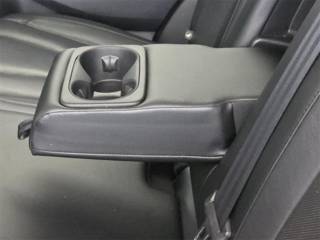 2020 Ford Edge Titanium photo 12