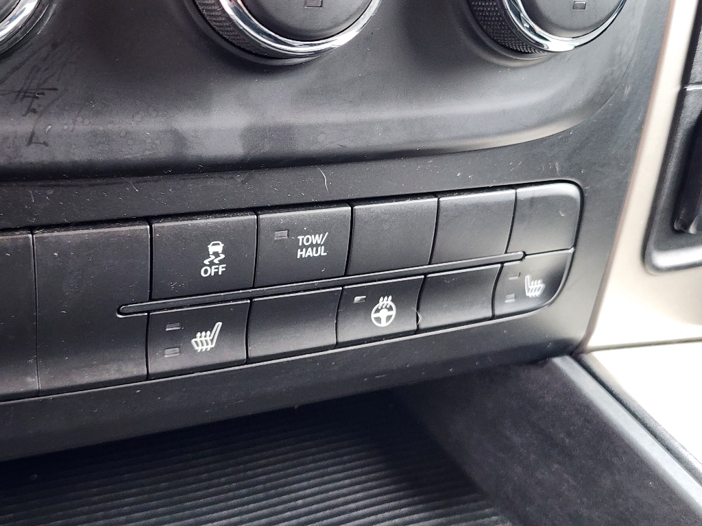 2014 Ram 1500 Big Horn photo 9