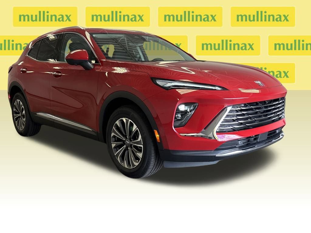 2025 Buick Envision Preferred's photo