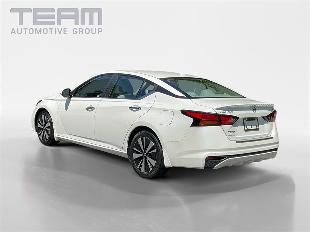 2022 Nissan Altima 2.5 SV photo 5