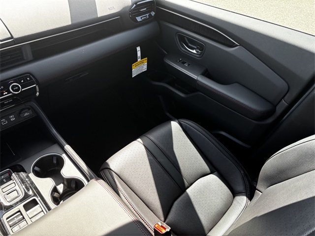 2025 Honda Pilot Black Edition photo 18
