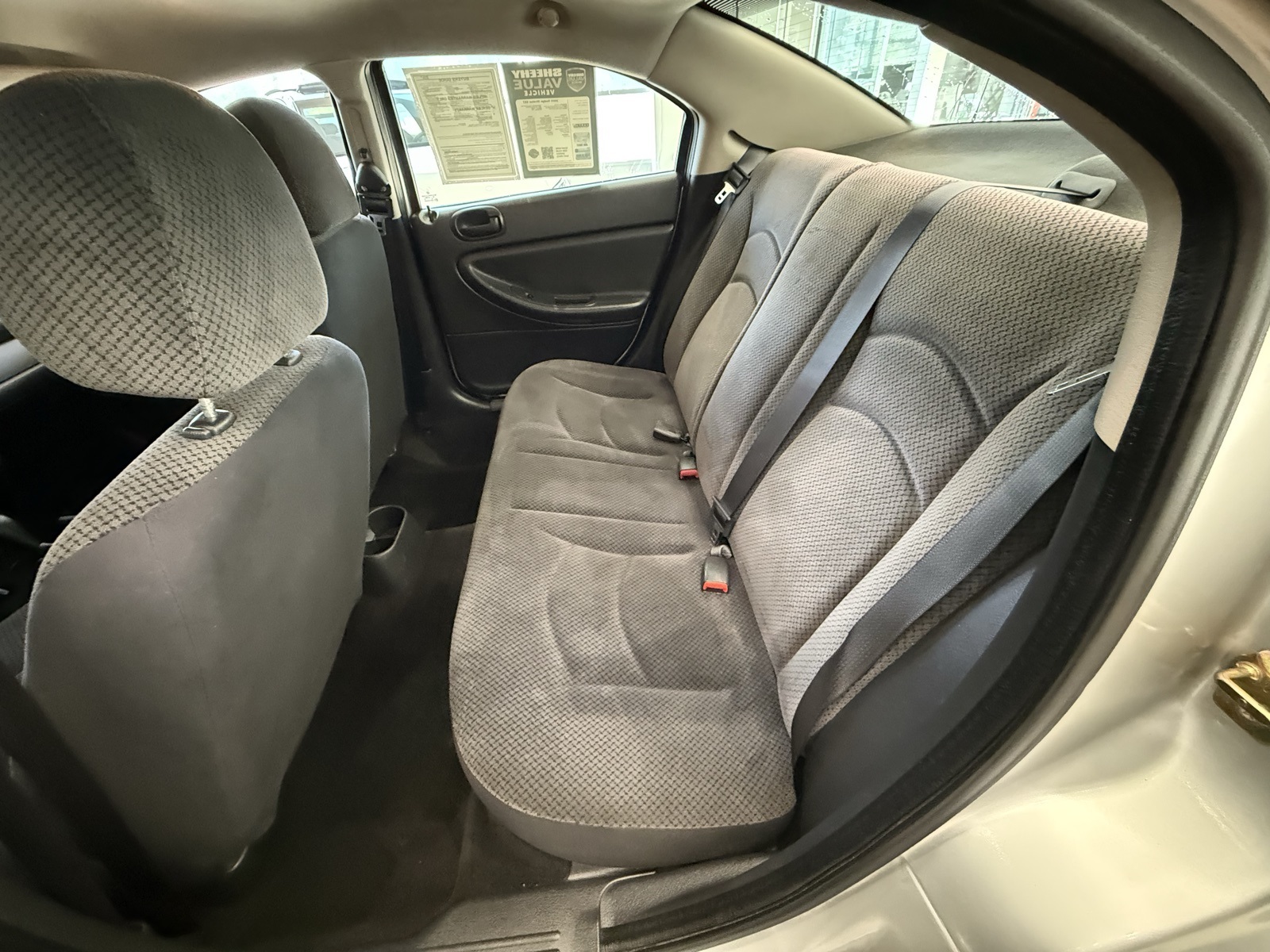 2005 Dodge Stratus SXT photo 26