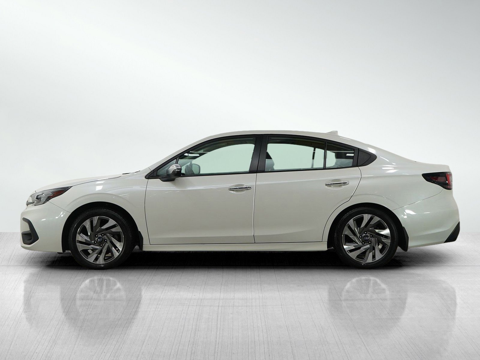 Used 2024 Subaru Legacy Touring with VIN 4S3BWGP69R3016185 for sale in Burnsville, Minnesota