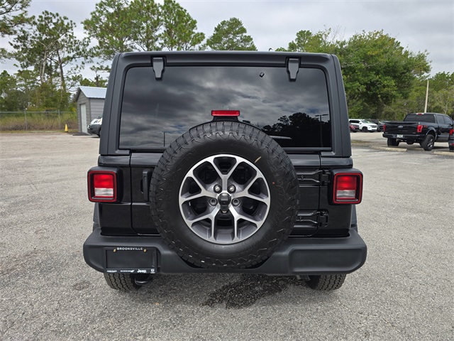 2025 Jeep Wrangler Sport S photo 4