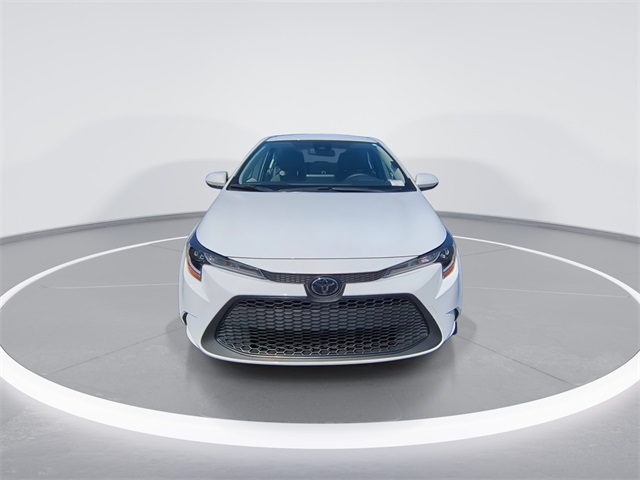 2022 Toyota Corolla LE photo 3